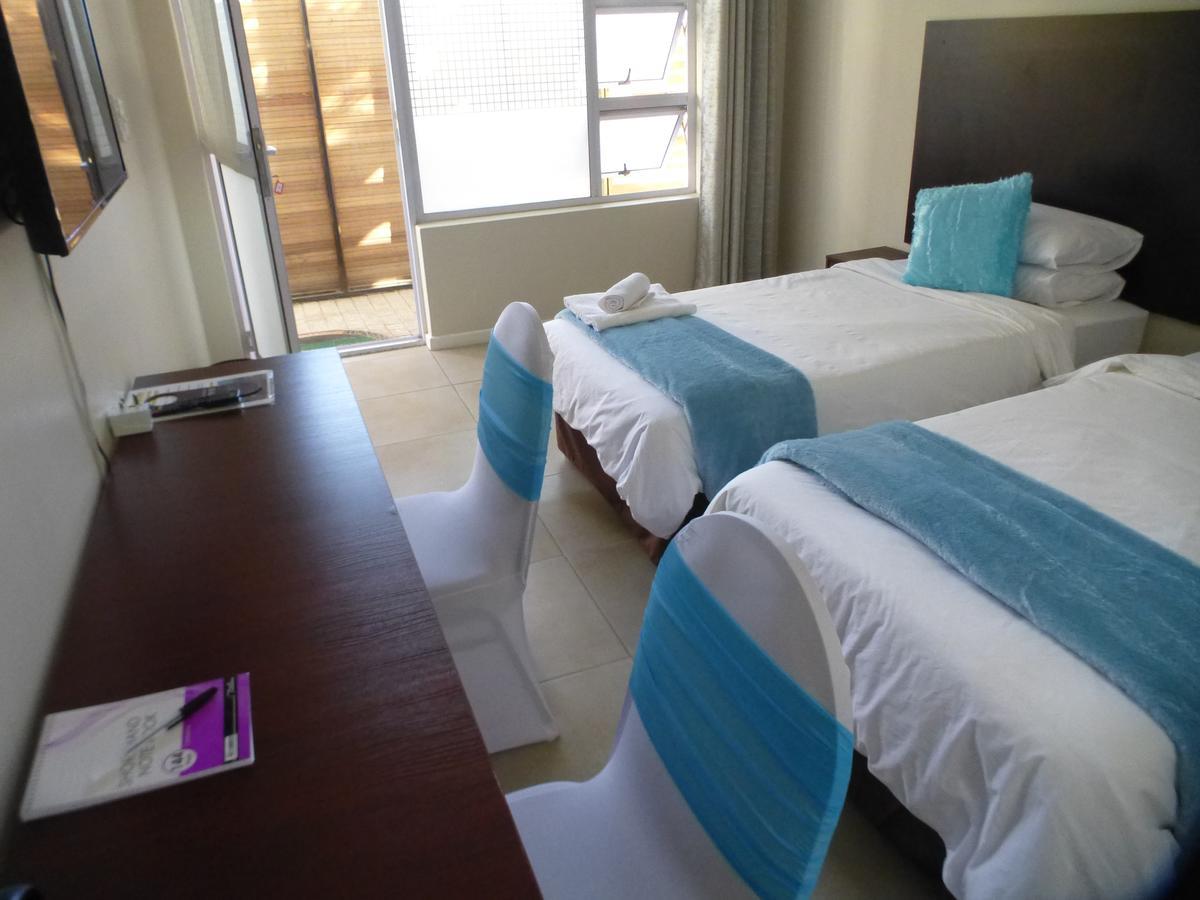 Milnerton Lagoon Gasthuis 4*